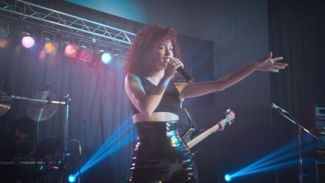 Imagen Selena: La serie 1x4