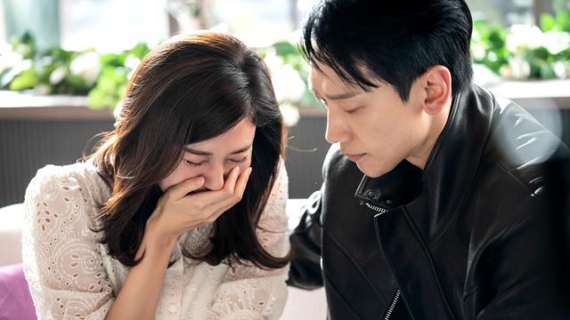 Imagen Cisne rojo 1x9