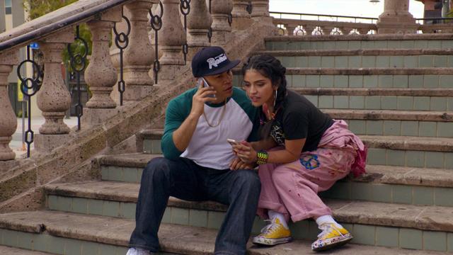 Imagen Gentefied 1x2