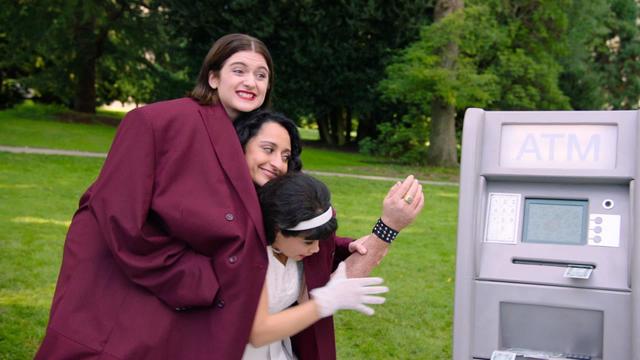Imagen Three Busy Debras 1x5