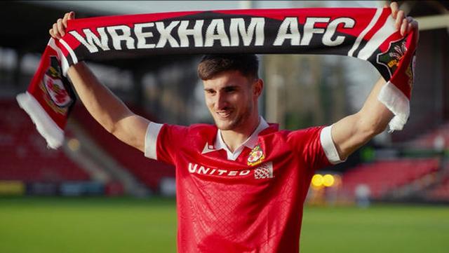 Imagen Bienvenidos al Wrexham Football Club 4x5