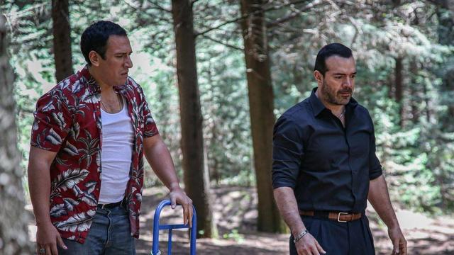 Imagen La muchacha que limpia 1x3