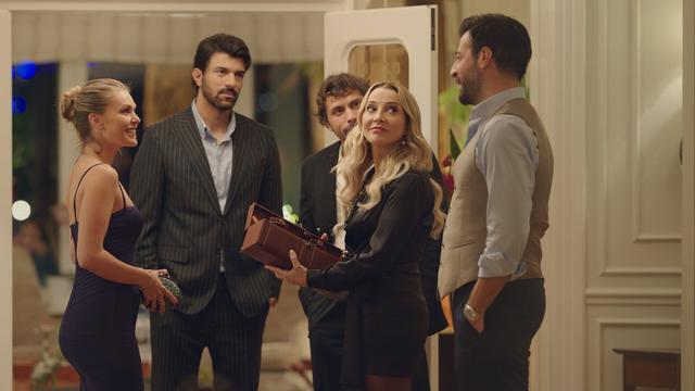 Imagen Old Money 1x2