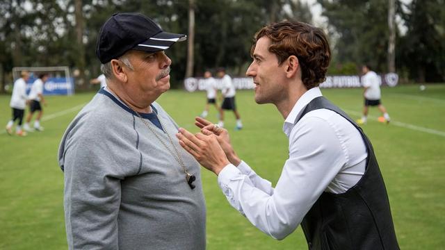 Imagen Club de Cuervos 1x4