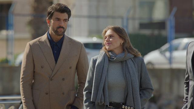 Imagen Old Money 1x8