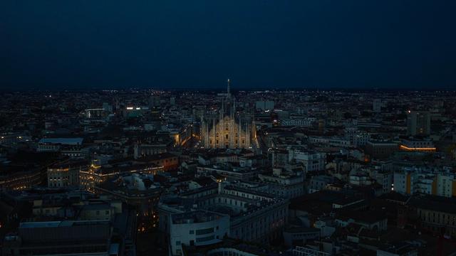 Imagen Terrazza Sentimento: Del esplendor al horror 1x2