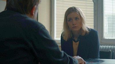 Imagen Hidden First Born 1x4