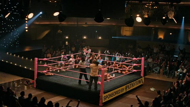 Imagen GLOW 1x10