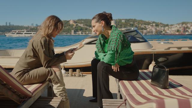 Imagen Old Money 1x5