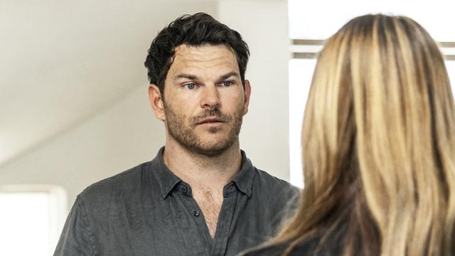 Imagen Watching You 1x3